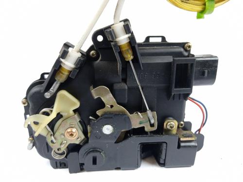Rear left lock AUDI A6 C5 (4B2) 2.5 TDI | BP10779335C100 