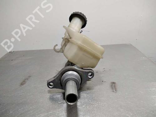 Used Brake master cylinder MITSUBISHI OUTLANDER III (GG_W, GF_W, ZJ, ZL, ZK) 2.2 Di-D (GF6W) (150 hp) 14348213