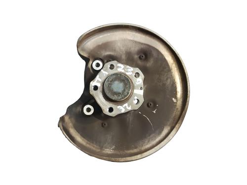 Mozzo posteriore sinistro Mozzo posteriore sinistro AUDI A4 B9 (8W2, 8WC) 2.0 TDI (150 hp) 33942935 33942935