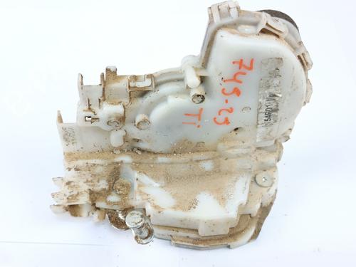 Used Rear left lock SUZUKI VITARA (LY) 1.6 AllGrip (APK 416) (120 hp) 31035374
