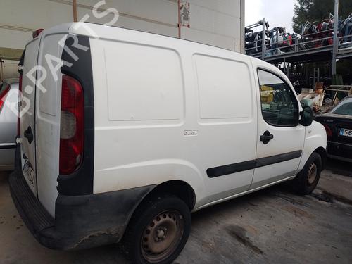 Brugte FIAT DOBLO Box Body/MPV (223_) 1.3 D Multijet (75 hp) 4478577