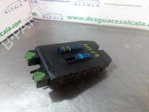 Used Fuse box Fuse box 10029647 10029647
