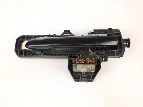 rear-left-exterior-door-handle-mercedes-benz-c-class-w204-2007-2008-2009-2010-2011-2012-2013-2014-2015-34287755 main image