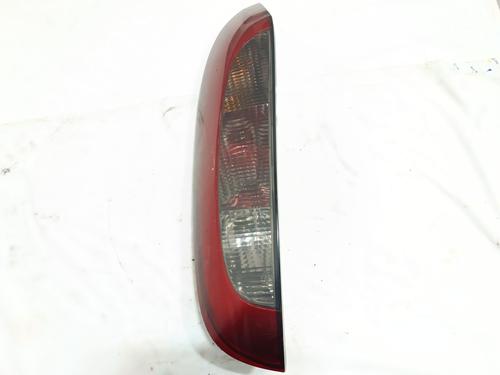Venstre baglygte OPEL CORSA C (X01) 1.0 (F08, F68) (58 hp) 25772625
