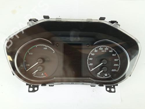 Used Instrument cluster TOYOTA YARIS (_P13_) 1.5 Hybrid (NHP130_, NHP130) (101 hp) 28514894