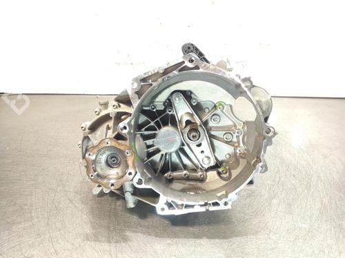 Manual gearbox SKODA KAROQ (NU7, ND7) 1.0 TSI (115 hp) 12530258