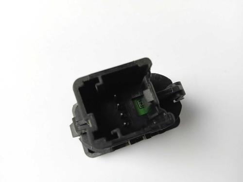 Left rear window switch FORD KUGA I | BP10991493I29 - Image 2