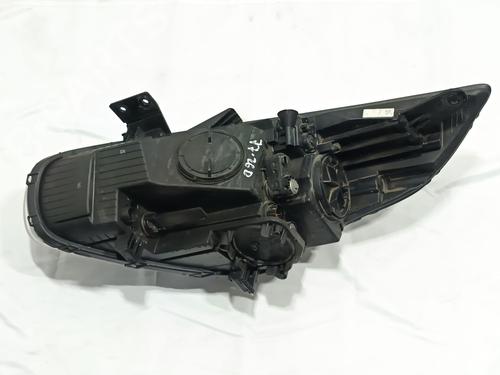 Right headlight KIA CARENS IV 1.7 CRDi | BP32337359C29