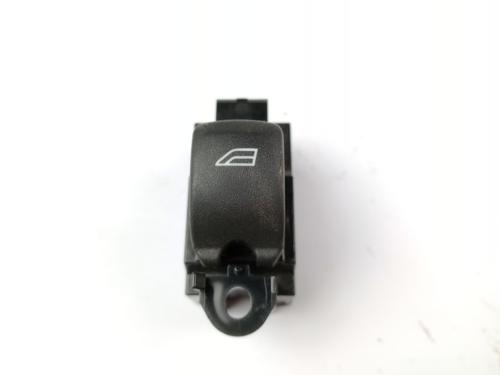 Used Left rear window switch LAND ROVER FREELANDER 2 (L359) 2.2 TD4 4x4 (160 hp) 22740842