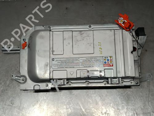Used Battery TOYOTA YARIS (_P13_) 1.5 Hybrid (NHP130_, NHP130) (101 hp) 28514805