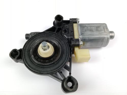 Rudehejsemotor forskærm venstre SEAT LEON Sportstourer (KL8, KLD) 1.5 eTSI (150 hp) 22927582