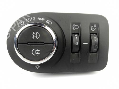 Commande de phare Commande de phare OPEL CORSA E (X15) 1.4 (08, 68) (90 hp) 13938515 13938515