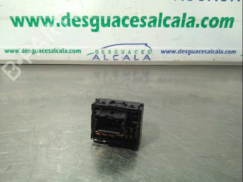 Switch NISSAN NAVARA NP300 (D40) 2.5 dCi 4WD | BP14353452I30 
