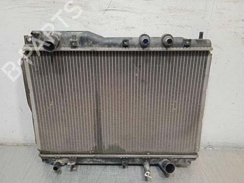 Used Water radiator Water radiator 13930872 13930872