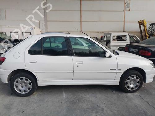 Used Parts PEUGEOT 306 Hatchback (7A, 7C, N3, N5) 1.9 D 4638084