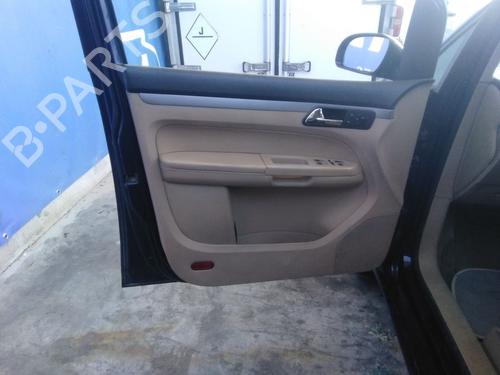 Vindusheismotor høyre bak VW TOURAN (1T1, 1T2) 1.9 TDI | BP13525542E22 