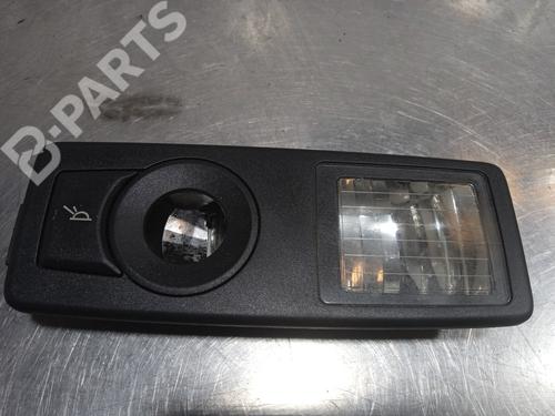 Luz interior BMW X5 (E70) xDrive 30 d (211 hp) 10177575