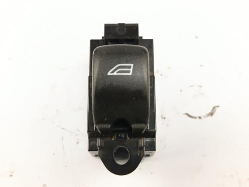 right-front-window-switch-volvo-xc60-i-suv-156-2008-2009-2010-2011-2012-2013-2014-2015-2016-2017-2018-32983617 main image