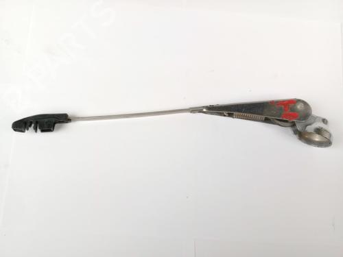Used Front windshield wiper arm LAND ROVER 88/109 (LR) 2.3 D 4x4 (LR 88 DL, LR 109 DL) (63 hp) 26278188