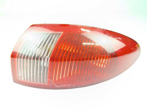 right-taillight-alfa-romeo-147-937_-2000-2001-2002-2003-2004-2005-2006-2007-2008-2009-2010-28582297 main image