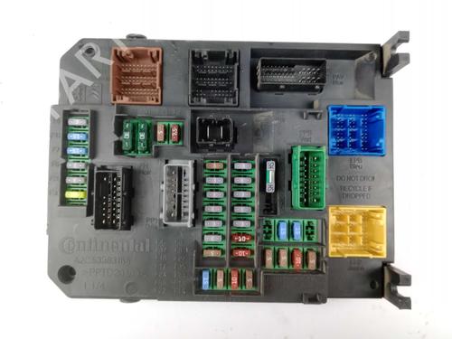 Used Fuse box Fuse box 23422736 23422736