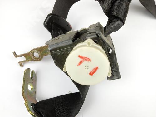 Used Rear left seatbelt BMW 5 (E60) 525 d (197 hp) 12147441