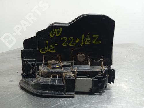 Front right lock BMW 1 (F20) 116 d (116 hp) 10011547