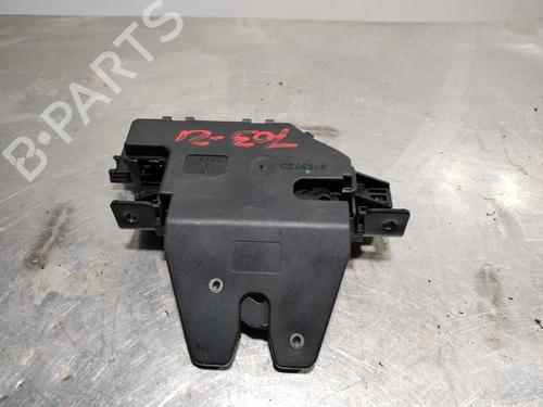 tailgate-lock-bmw-1-e87-120-d-8196401-4-pines-2003-2004-2005-2006-2007-2008-2009-2010-2011-2012-2013-9982182 main image