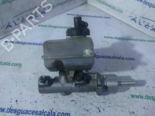 Used Brake master cylinder Brake master cylinder RENAULT MASTER II Van (FD) [1997-2013] 14352227 14352227
