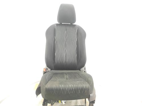 Asiento delantero izquierdo MITSUBISHI ECLIPSE CROSS (GK_, GL_) 1.5 T-Mivec (163 hp) 17104190