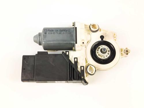 Rudehejsemotor forskærm højre Rudehejsemotor forskærm højre 38556117 38556117