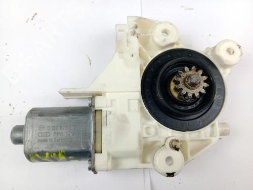 Used Left front window motor FORD FOCUS II (DA_, HCP, DP) 1.6 TDCi (90 hp) 24952597