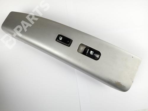 Used Right front window switch HYUNDAI SANTA FÉ II (CM) [2005-2015]  12126790