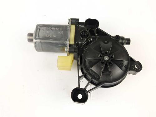 Right front window motor AUDI A3 (8V1, 8VK) 1.6 TDI | BP33802534E20 - Image 2