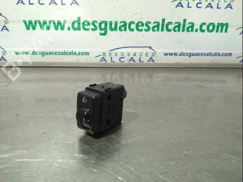 Used Switch Switch NISSAN NAVARA NP300 (D40) 2.5 dCi 4WD (144 hp) 14353451 14353451