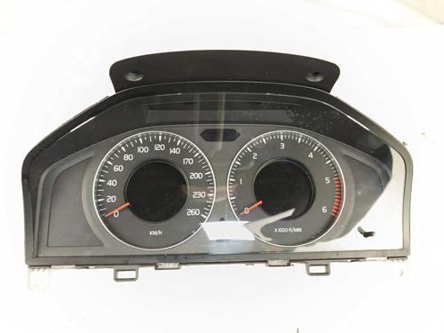 instrument-cluster-volvo-xc60-i-suv-156-2008-2009-2010-2011-2012-2013-2014-2015-2016-2017-2018-32983638 main image