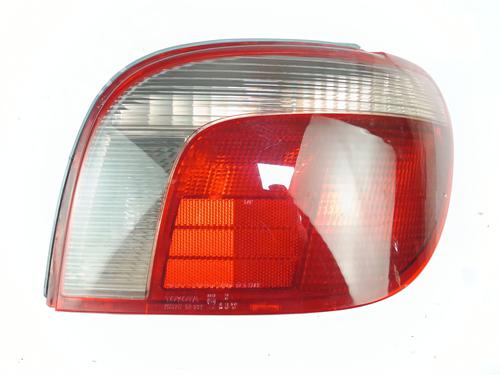 right-taillight-toyota-yaris-_p1_-1999-2000-2001-2002-2003-2004-2005-33468510 main image