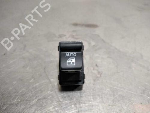 Used Right front window switch Right front window switch FIAT 500X (334_) 1.6 (334AXE1A) (110 hp) 10142719 10142719