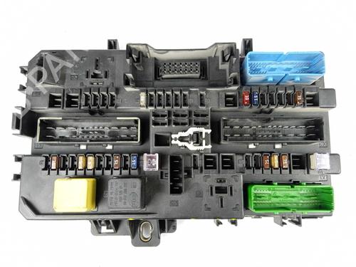 Used Fuse box Fuse box OPEL ASTRA H (A04) 1.7 CDTI (L48) (80 hp) 10706867 10706867