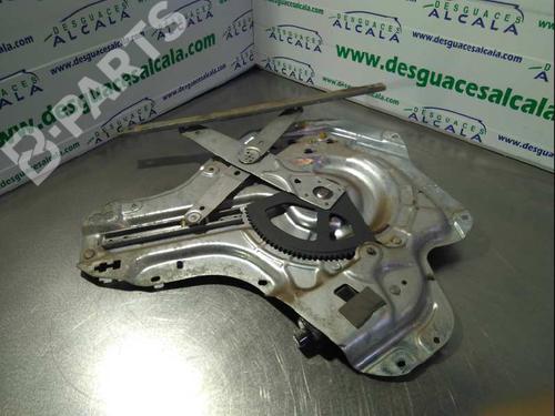 Used Rear right window mechanism Rear right window mechanism HYUNDAI ELANTRA III Saloon (XD) 2.0 CRDi (113 hp) 10959005 10959005