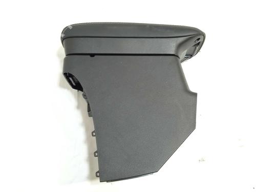 Used Armrest / Center console Armrest / Center console 17687259 17687259