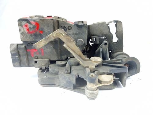 Used Rear left lock Rear left lock MERCEDES-BENZ M-CLASS (W163) ML 270 CDI (163.113) (163 hp) 10145556 10145556