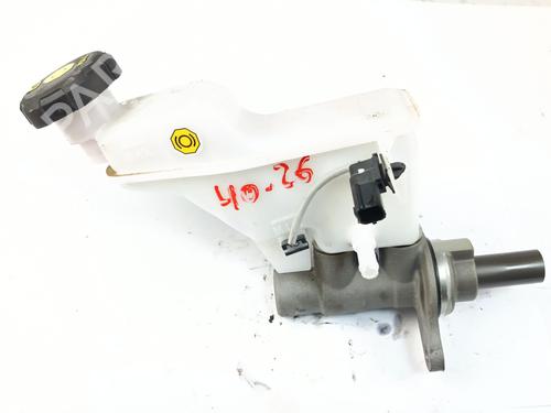 Used Brake master cylinder Brake master cylinder HYUNDAI TUCSON (NX4E, NX4A) 1.6 T-GDi (150 hp) 32235705 32235705