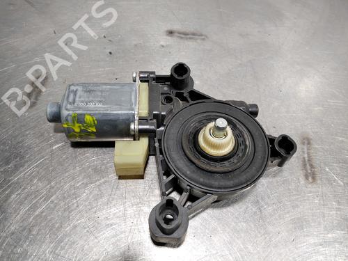 Used Right front window motor Right front window motor 9983012 9983012