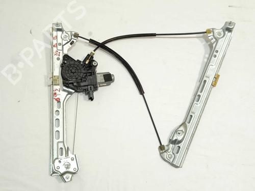 front-right-window-mechanism-renault-megane-iv-hatchback-b9amn_-16-dci-130-b9a4-807206746r-6-pines-2015-17618554 main image