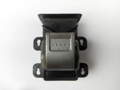 Used Right front window switch Right front window switch HONDA CIVIC VII Hatchback (EU, EP, EV) 1.7 CTDi (EP4, EU9) (100 hp) 13930858 13930858