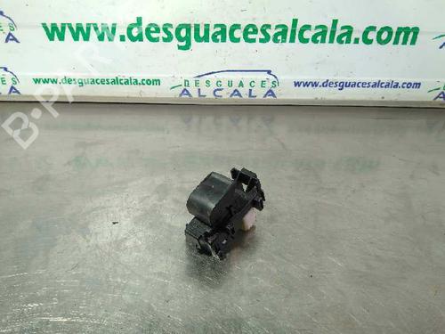 Used Right rear window switch Right rear window switch 9991521 9991521