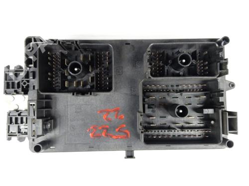 Fuse box OPEL INSIGNIA A (G09) 2.0 CDTI (68) | BP10617519E1 