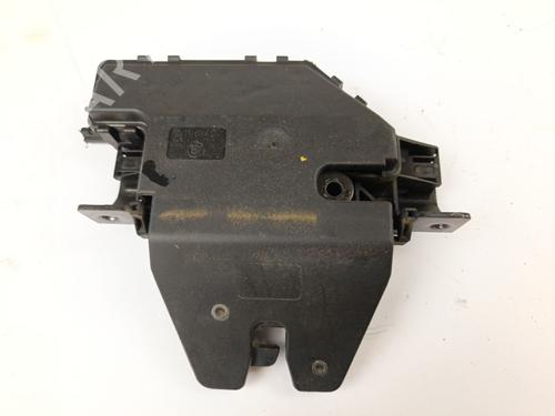 Used Tailgate lock BMW 3 (E46) 320 d (150 hp) 26458404