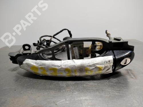 Used Front left exterior door handle Front left exterior door handle VW TOUAREG (7LA, 7L6, 7L7) 5.0 V10 TDI (313 hp) 10065119 10065119